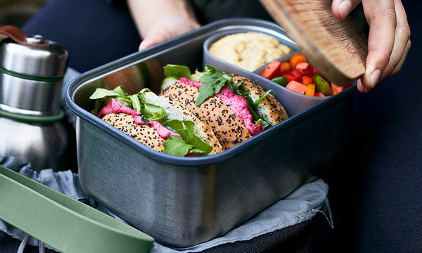 Black And Blum Lunchbox "Sandwich Box Large" 1.250ml aus Edelstahl mit Bambusdeckel